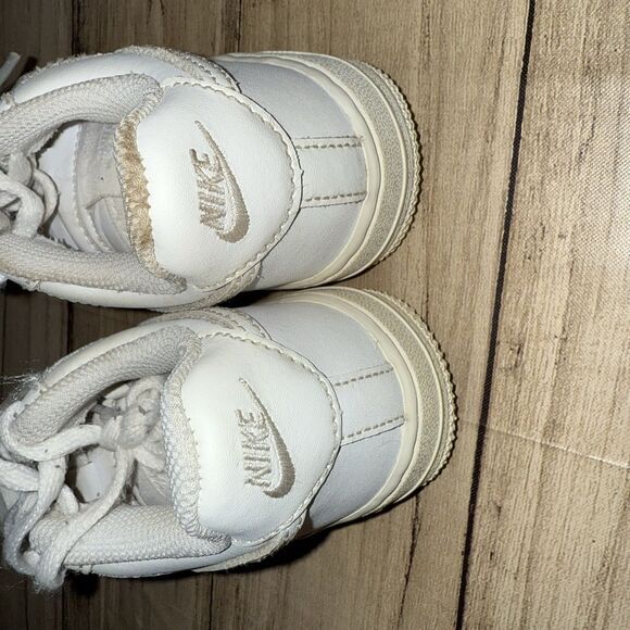 Nike Air Force 1 Low 07 Triple White Leather Sneaker 314193-117 Toddler 12C - Picture 6 of 7